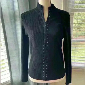 Garfield & Marks Medium Zip Black Sweater with Sparkly Detail